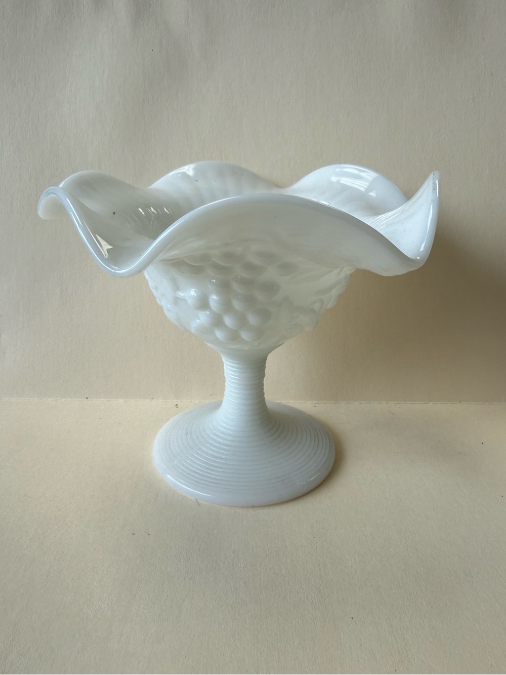 Vintage Milk Glass Grape Design Prominent Ruffled Edge Twisted Pedestal Bowl.